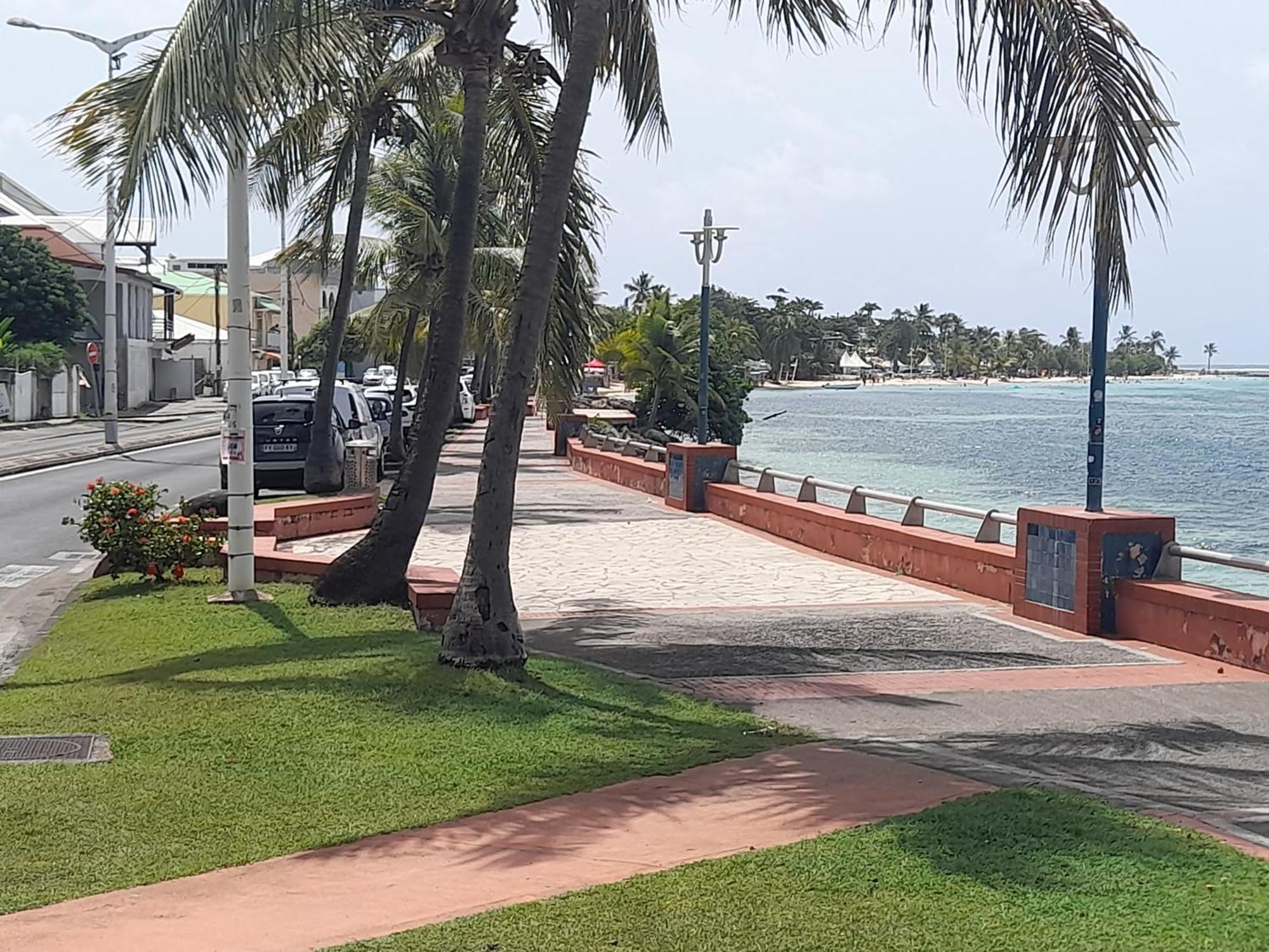 Plage Et Vacance Sainte-Anne (Grande-Terre) Exterior foto